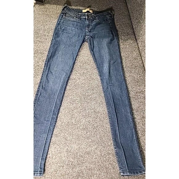 Hollister Women's Size 3R  W26  L31 Dark Wash Super Skinny Stretchy Jeans - Picture 1 of 5